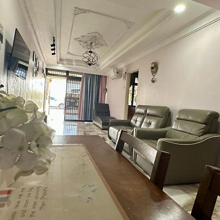 Taman Bagan Single Storey Terrace House, 9Mins To Sunway Carnival Mall, Seberang Jaya バターワース エクステリア 写真